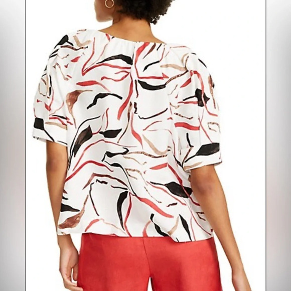 ALFANI White, red & black abstract print top size 2P. - Picture 2 of 15